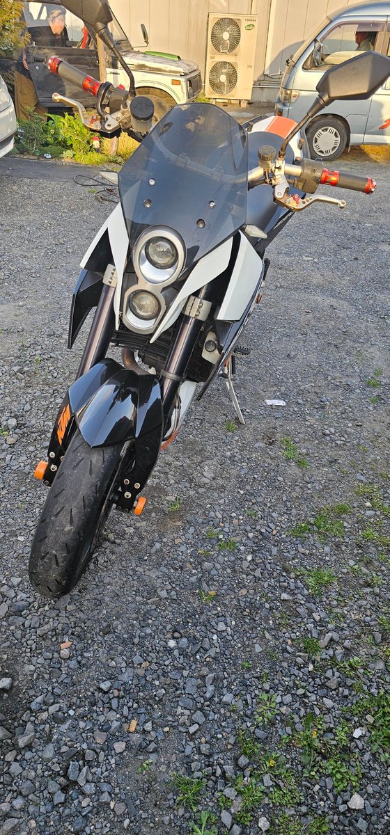 yutakichi0000's tweet photo. 欲しい方います?茨城からです。
興味あればDMください。
KTM DUKE690
走行4万位
車検なし
不具合ないです
30万円
#ゆる募
#拡散希望
#KTM
#DUKE690 https://t.co/JNCilsgVZt