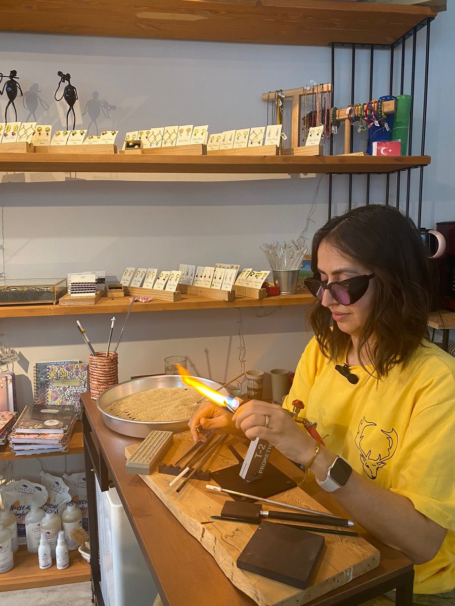 Good4Trust's tweet image. Good4Trust.org'un adil üreticilerinden Cen Cam ile tanışın! Cam pipetler ve farklı tasarımlar ortaya çıkıyor.🌍

Siz de Cen Cam'ın cam pipetleriyle sürdürülebilir bir adım atın!👉🏻good4trust.org/cencam

#sürdürülebilirlik #CenCam #doğa #adilüretim #çevre #sosyaladalet