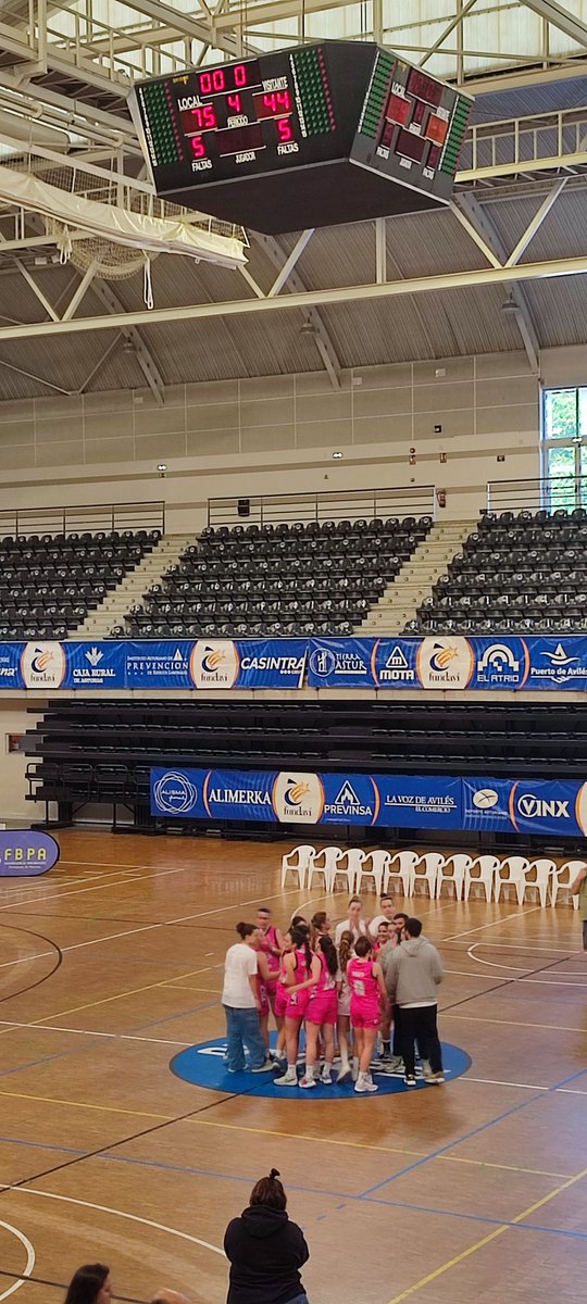 KnarioB13's tweet photo. Buen partido de nuestras chicas junior del @ADBA87 q se impusieron claramente al @RGCCBaloncesto q lucharon hasta el final y se clasifican para la final de mañana...
#Baloncestofemenino
#FinalA4
#LaOlaRosa
#Ership
@ColegioSanfer
@FundaviAviles1
@FBPA_asturias https://t.co/PZMpjIvxq7