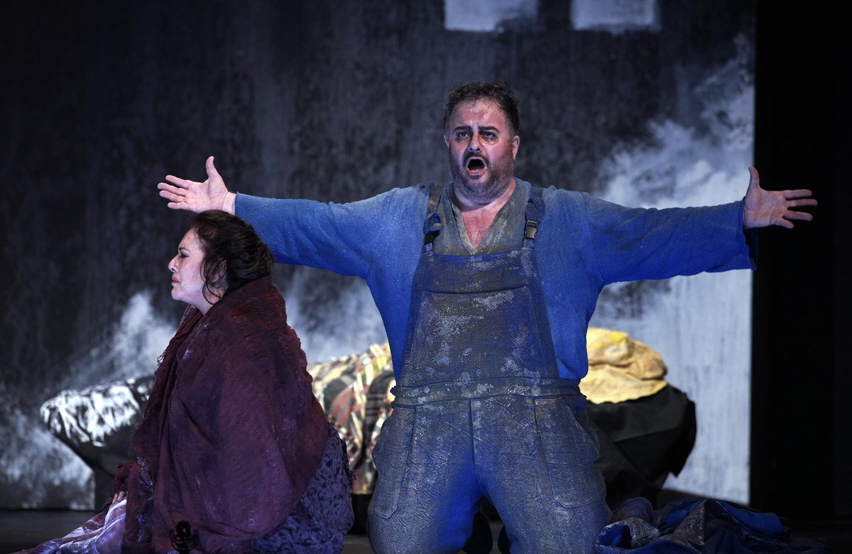 TeatroZarzuela's tweet photo. Nos despedimos de la #ópera de Sorozábal ‘Juan José’ después de dos semanas de intensas #funciones que tanto hemos disfrutado 🥰

¡Gracias y hasta pronto! 💫

@culturagob @INAEM_Cultura https://t.co/q7hA4H5hFg
