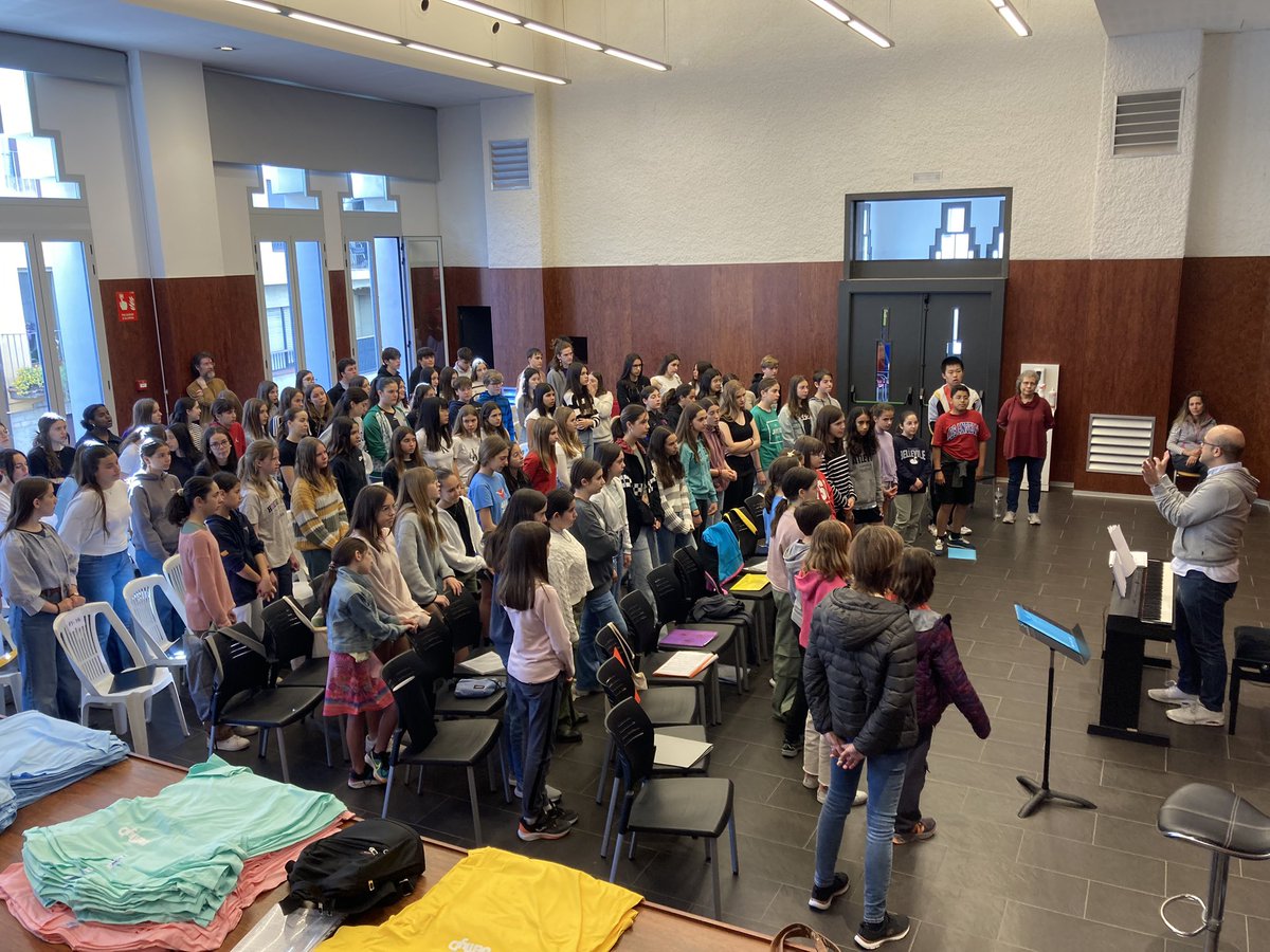 Unión de escuelas de música y danza tweet media