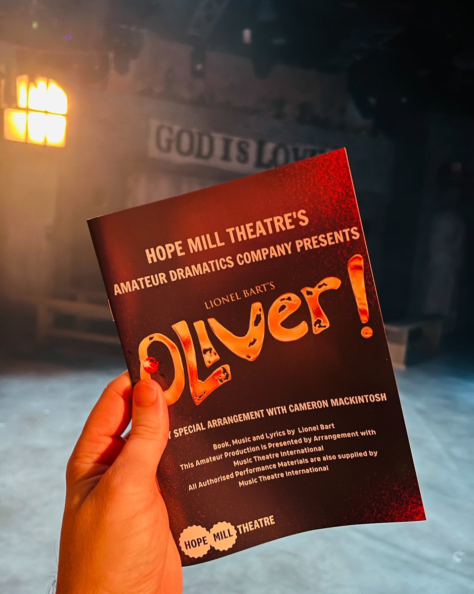 I think I need to look up what “AmDram” actually means as this production of #Oliver from @hopemilltheatre is phenomenal! @Joseph_Houston The cast are brilliant- so talented and dedicated! “I’d do anything” to “Be back soon” shout out also “Creative Team” hopemilltheatre.co.uk/box-office/?in…