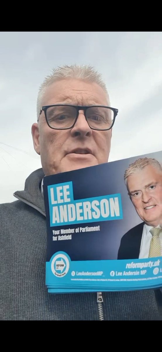 When you can't even get your own name spelled correctly. Holy fuckballs Batman 😂😂😂 @LeeAndersonMP_ ya fecking whomper #ReformUK