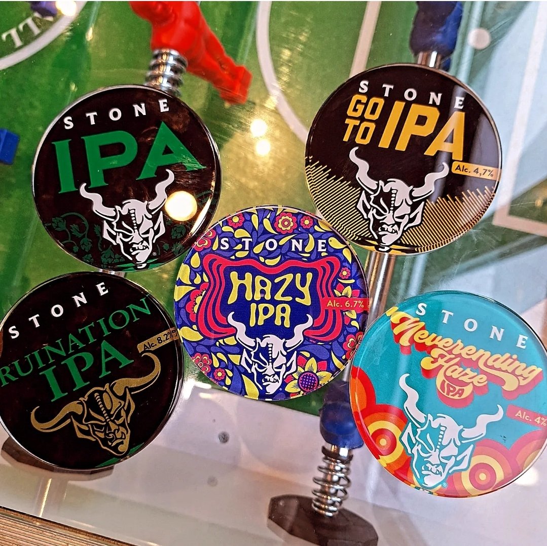 TapEast's tweet photo. 🚚 We have just received a delivery from @StoneBrewing

🔜 Will be going on soon! 

🔗 Link to Draught Menu pinned or in bio!

#tapeastmicrobrewery #tapeast #stonebrewing #stonebrewingco #usa #ipa #craftbeer #craftbeerlovers #cheers #onsoon https://t.co/hnEyxWXIY5