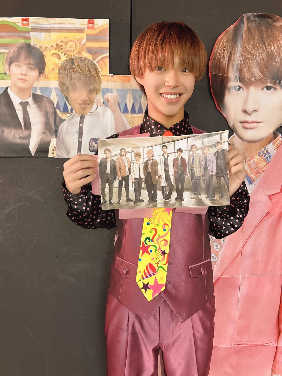 ryuto_power's tweet photo. 西川口公演ありがとうございましたー！！！

僕の生誕でした！！
ほんとに幸せすぎた、、！

ケーキも顔面パイもソロも楽しかったし最高だった！！🎂
ソロでは知念くんのソロ曲の大きくなーれ僕という楽曲を歌いました！！🩷

今までの誕生日で1番幸せだった https://t.co/wFTPnEsQdV