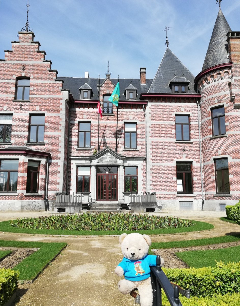 boeleke_op_reis's tweet image. Castle Groenenberg. Eclectic style. #walkingisfun #walking2024