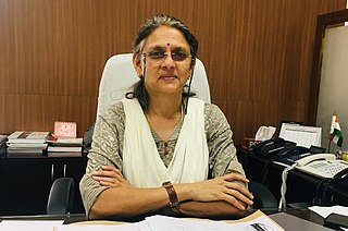Best wishes and congratulations to @Aparnagarg_iras on her new role as head of Indian Railways Institute of Financial Management! As @DrmMys, she brought dynamic improvements to passenger amenities and services across #Mysuru Division. #IndianRailways #Leadership @RailMinIndia
