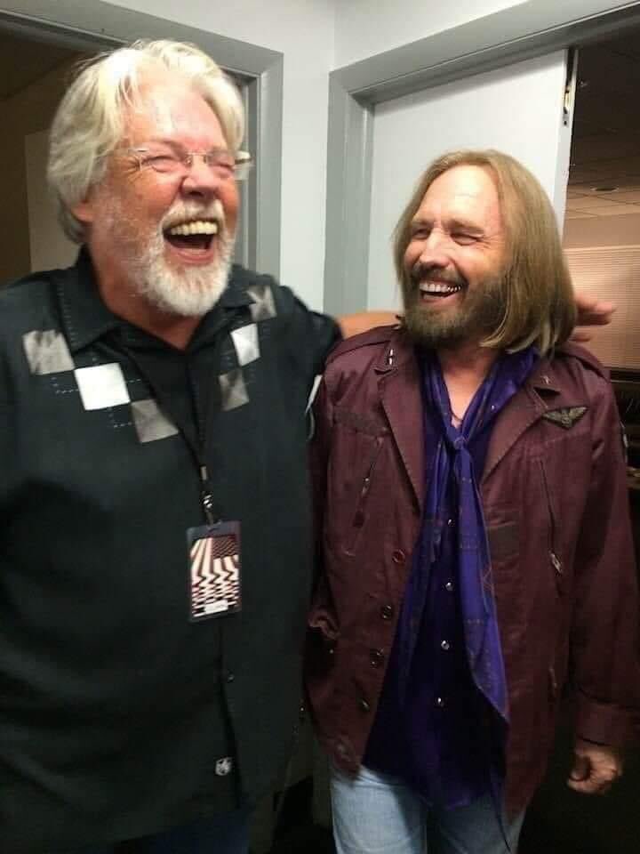 Motobec810's tweet photo. #BobSeeger #TomPetty #music https://t.co/U383qGcics