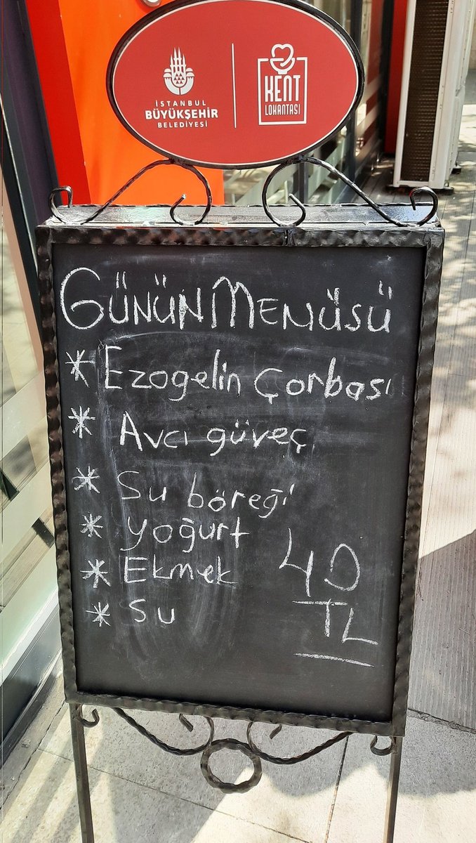 Yolumuz düştü bugün yine Sultanahmet Kent Lokantası'na. Yapıyosun bu sporu Başkan🫶 @ekrem_imamoglu