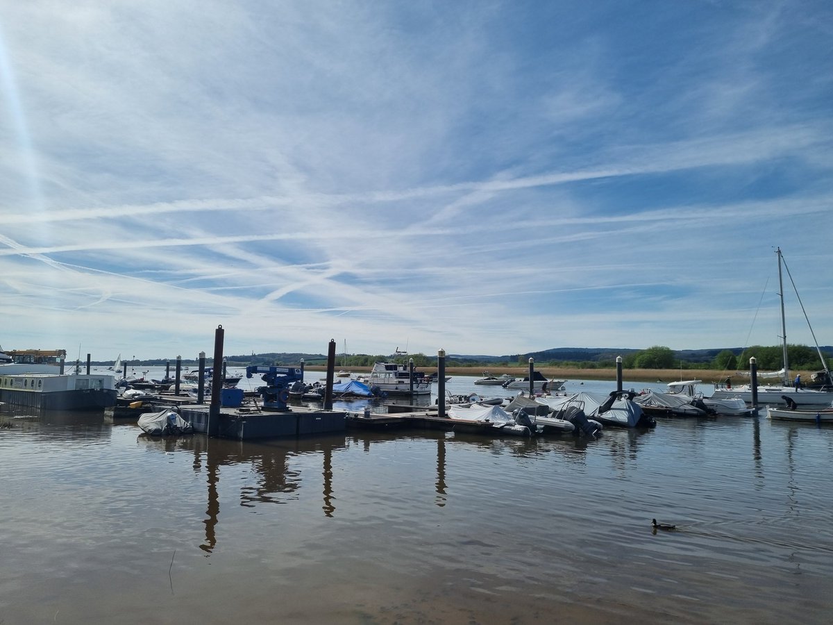 CallMalcolm's tweet photo. And another beautiful day, love where I live #Topsham https://t.co/oiUd7wXeks