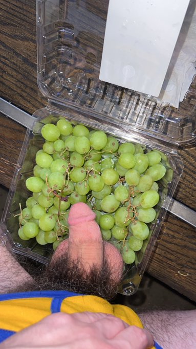 Watch Harrison Todd's leaked NSFW photo on TwXstars