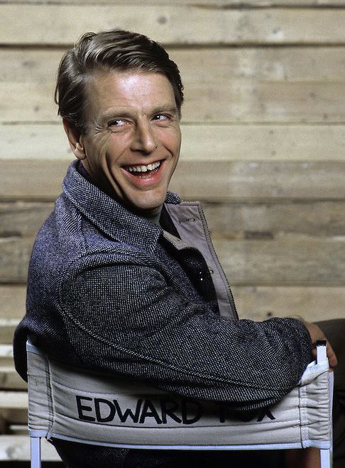 Happy Birthday to Edward Fox! Spy movie fans will know him from THE DAY OF THE JACKAL, JOHNNY ENGLISH STRIKES AGAIN and for his role as ‘M’ in 1983s #JamesBond film NEVER SAY NEVER AGAIN! What’s your favourite Fox role? Our pick: pod.fo/e/ef65f