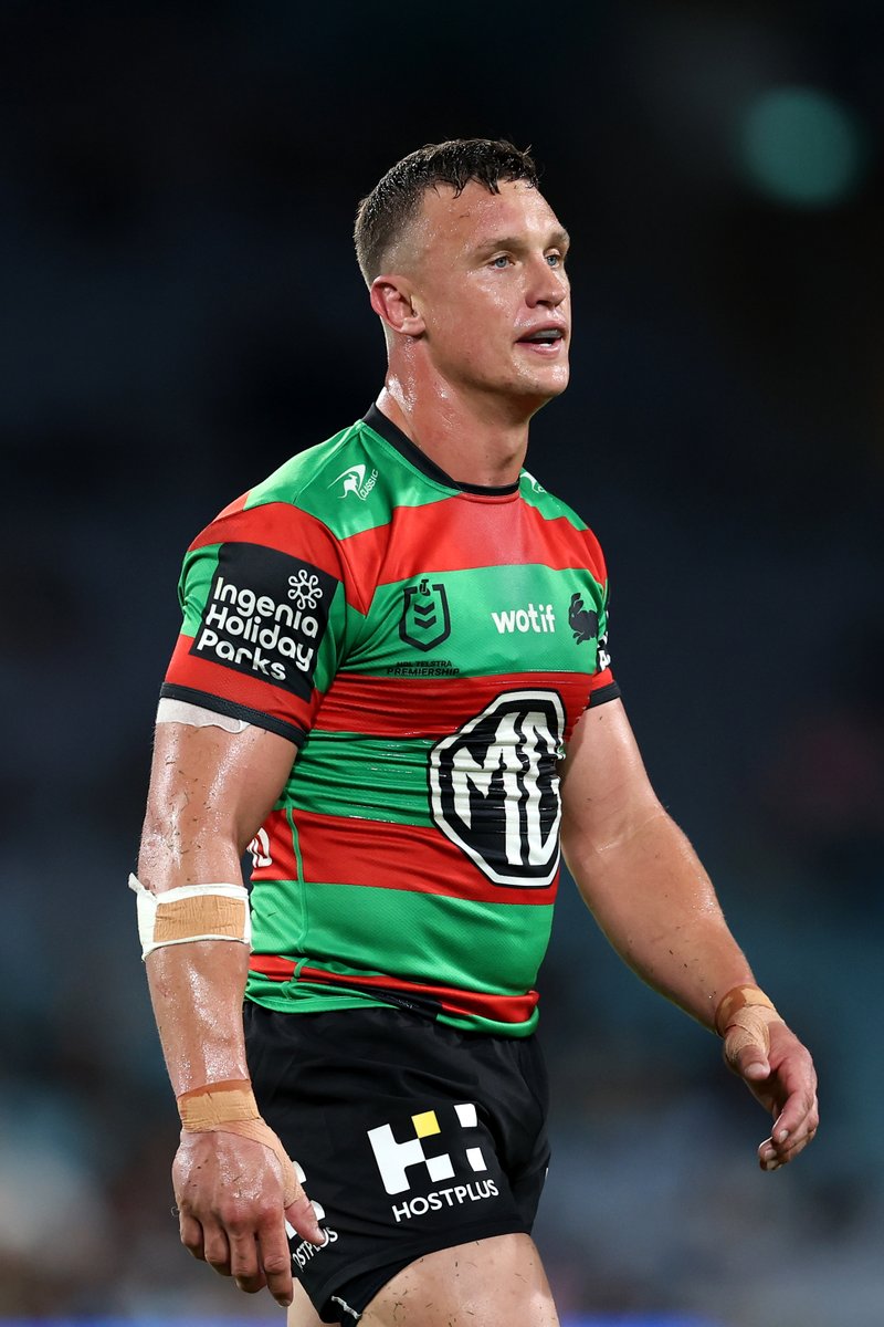 Nicho Hynes after being made to work for the win by South Sydney:

'They've got too many good players to be where they are on the ladder -- they’re gonna fight their way out of it.'

Listen live: bit.ly/49LLHXx
Live blog: ab.co/49zpzie 

#NRLRabbitohsSharks