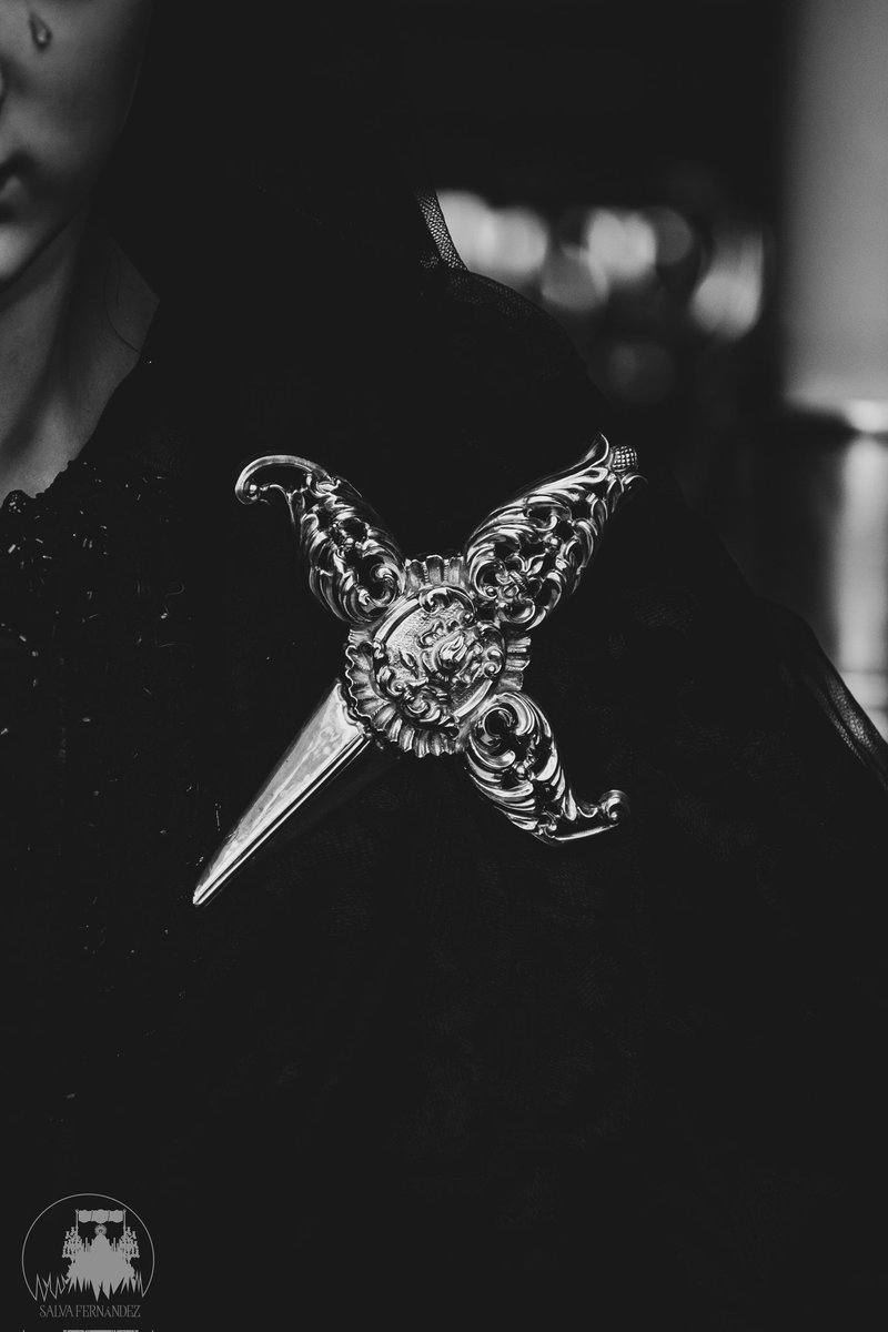 📷 El Luto de María Santísima del Amor el pasado Viernes Santo (<a href="/Cofradiaelrico/">Cofradía “El Rico”</a>)

📸  Salva Fernández y Pedro Duarte 

#CofradíasMLG

paliodeplata.com/semana-santa/m…