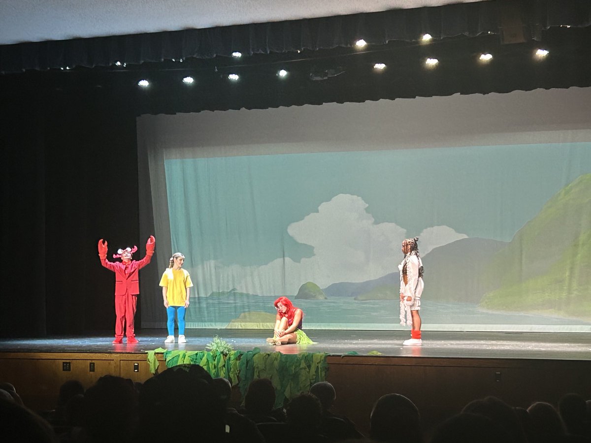 Great performance of Little Mermaid junior!
