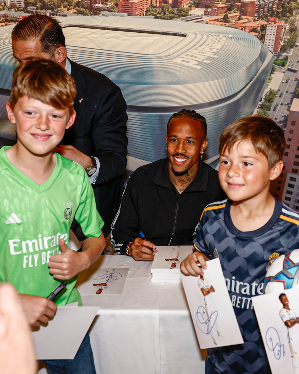 😀📸 
✍️ @vinijr
✍️ @edermilitao
#Madridistas | #RCDMallorcaRealMadrid