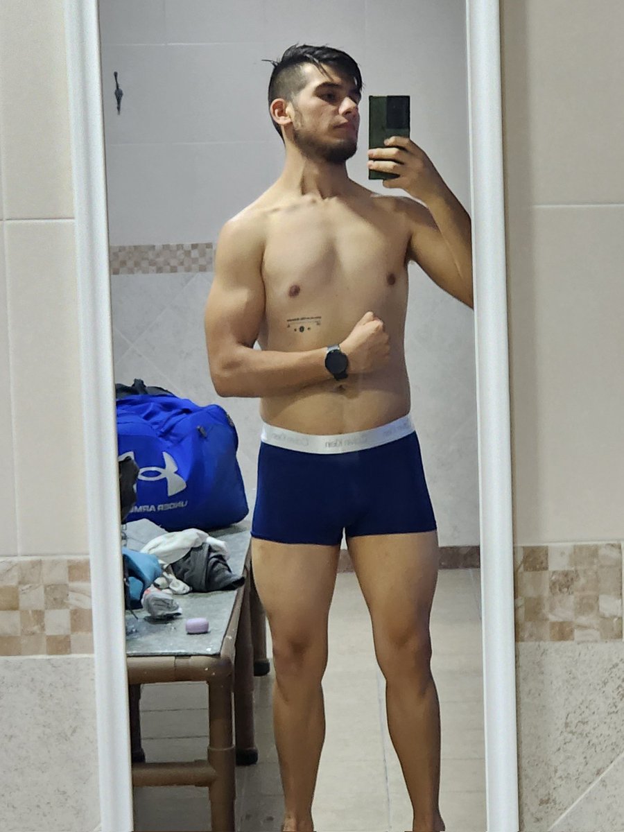 DannEst2616's tweet photo. Un año y tres meses de entrenamiento. 💙 https://t.co/06mT27XRgx