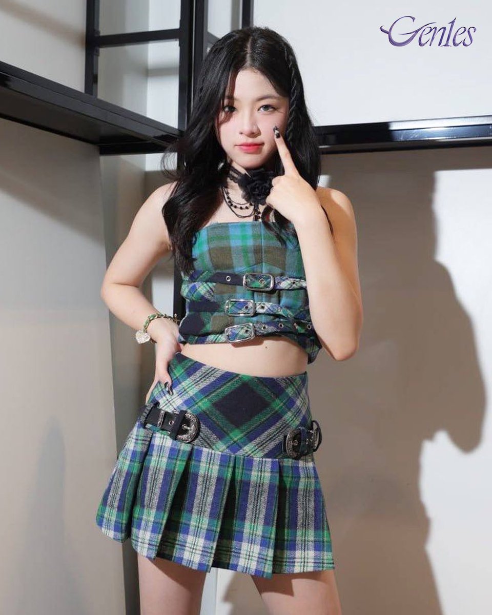 Behind the stage 🧚🏻‍♀️✨

#SiamParagonxGen1es #EmmaZhu
#WaterFestival2024xGen1es