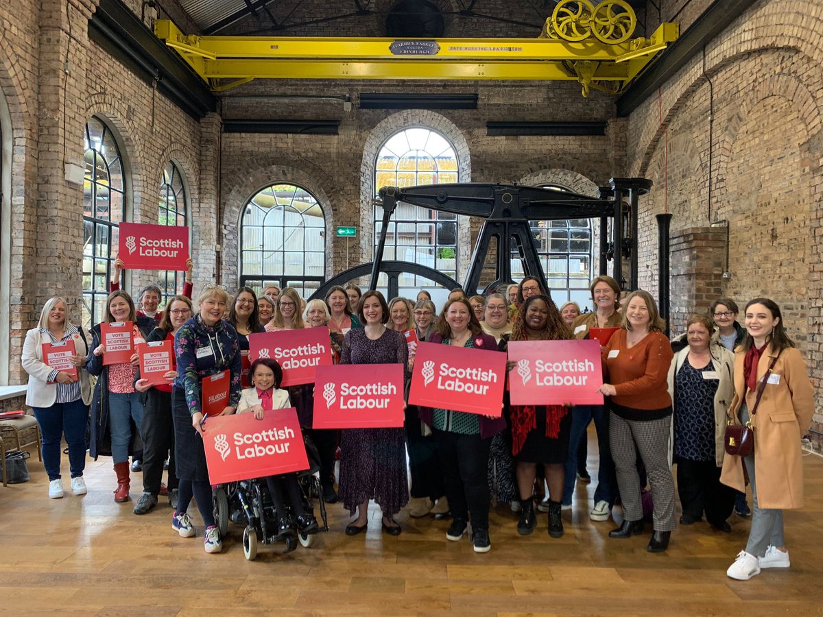 Sisterhood is our superpower. Thanks to @bphillipsonMP for joining all these incredible @ScottishLabour women for a day of training, campaigning and feminist solidarity.