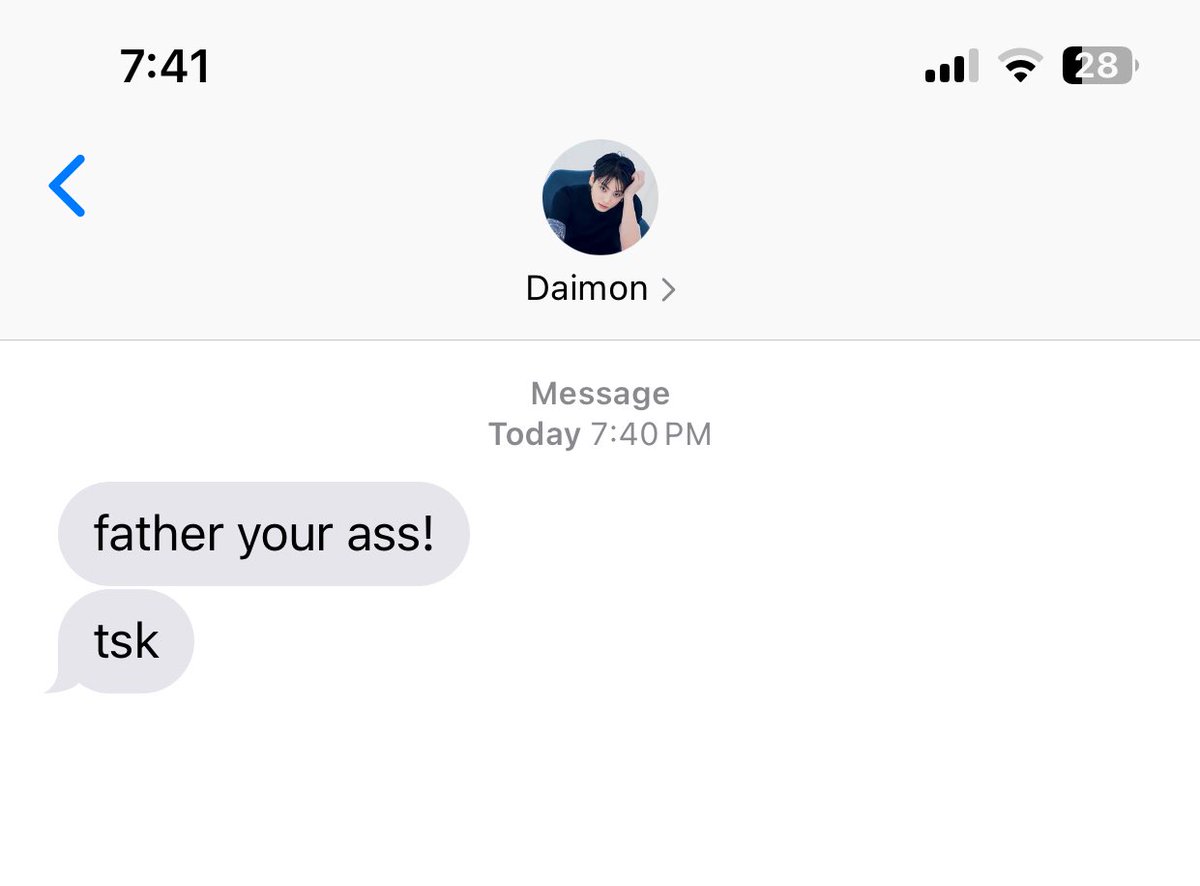 TAKE IT OR LEAVE IT.

a short filo #taekookau kung saan nabuntis ni Daimon (JK) si Elijah (Kth) in just one night stand.