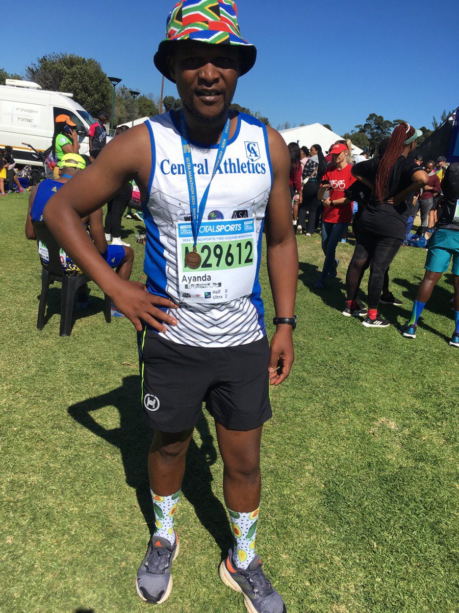 AyandaFelemZA's tweet image. I successfully negotiated for my third @2OceansMarathon medal. 

#TTOM24