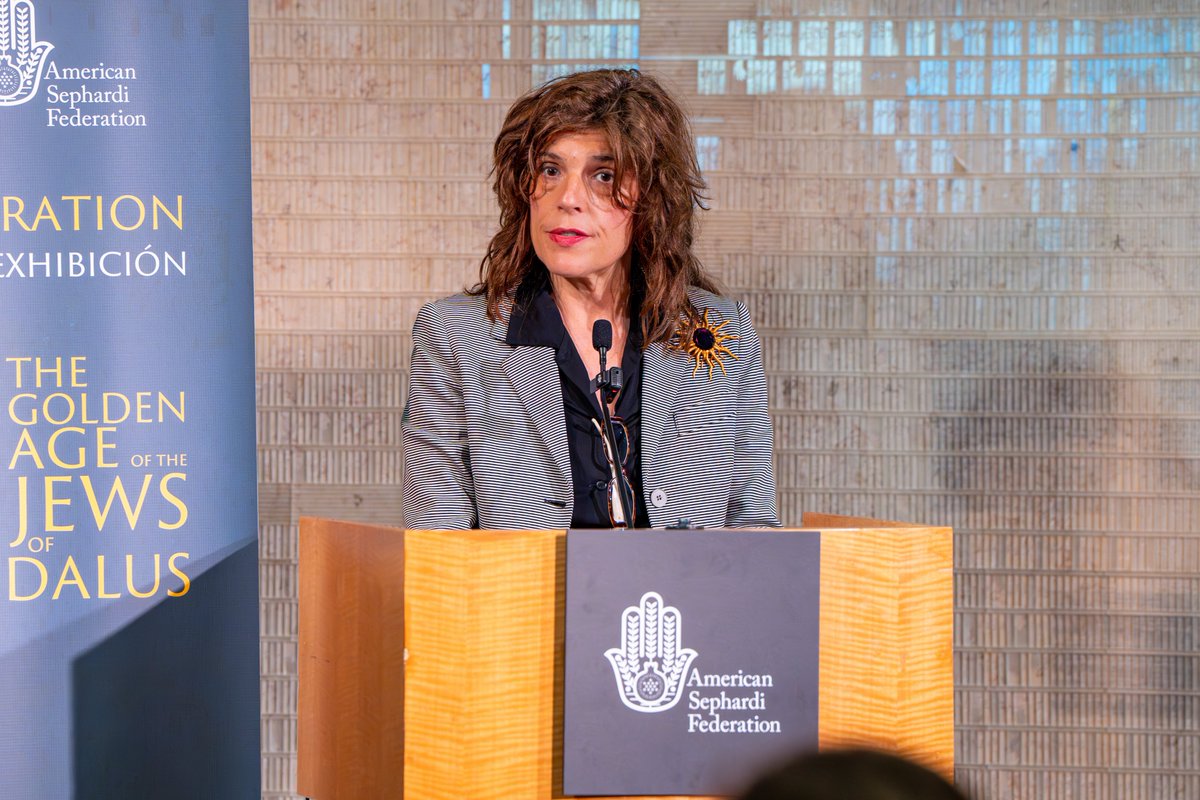 SpainInTheUSA's tweet photo. The Golden Age of Jews, a fascinating journey through the history of the Jewish community of Al-Andalus led by @SefaradIsrael, opened this week at @cjewishhistory in NYC with support of @AmericanSephard and @WorldJewishCong. #JudíosAlandalús https://t.co/wWSZ3DJfci