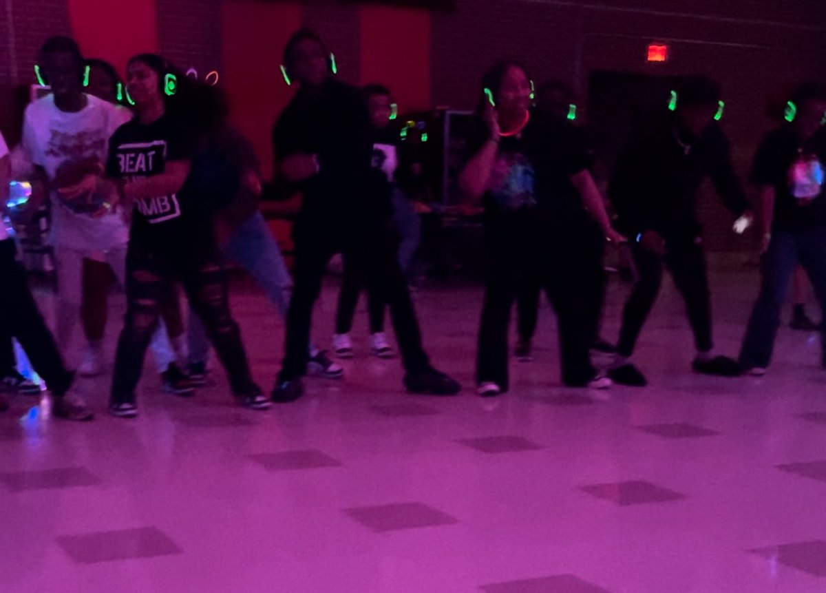 Friendly HS Patriots tweet media