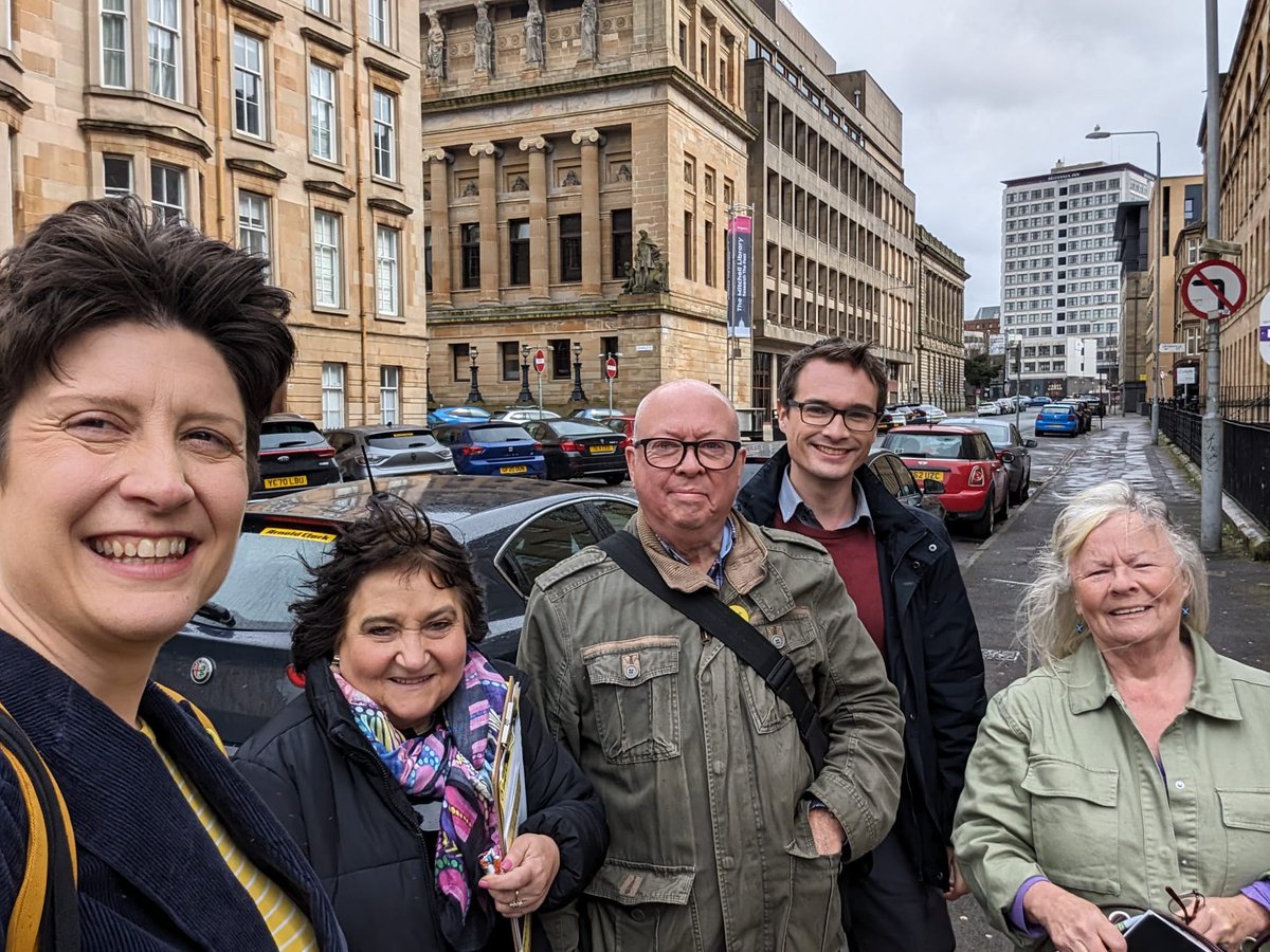 Another great Glasgow North #ActiveSNP team Out in Anderston this morning. Fantastic response for @alisonthewliss @theSNP and Independence #VoteSNP