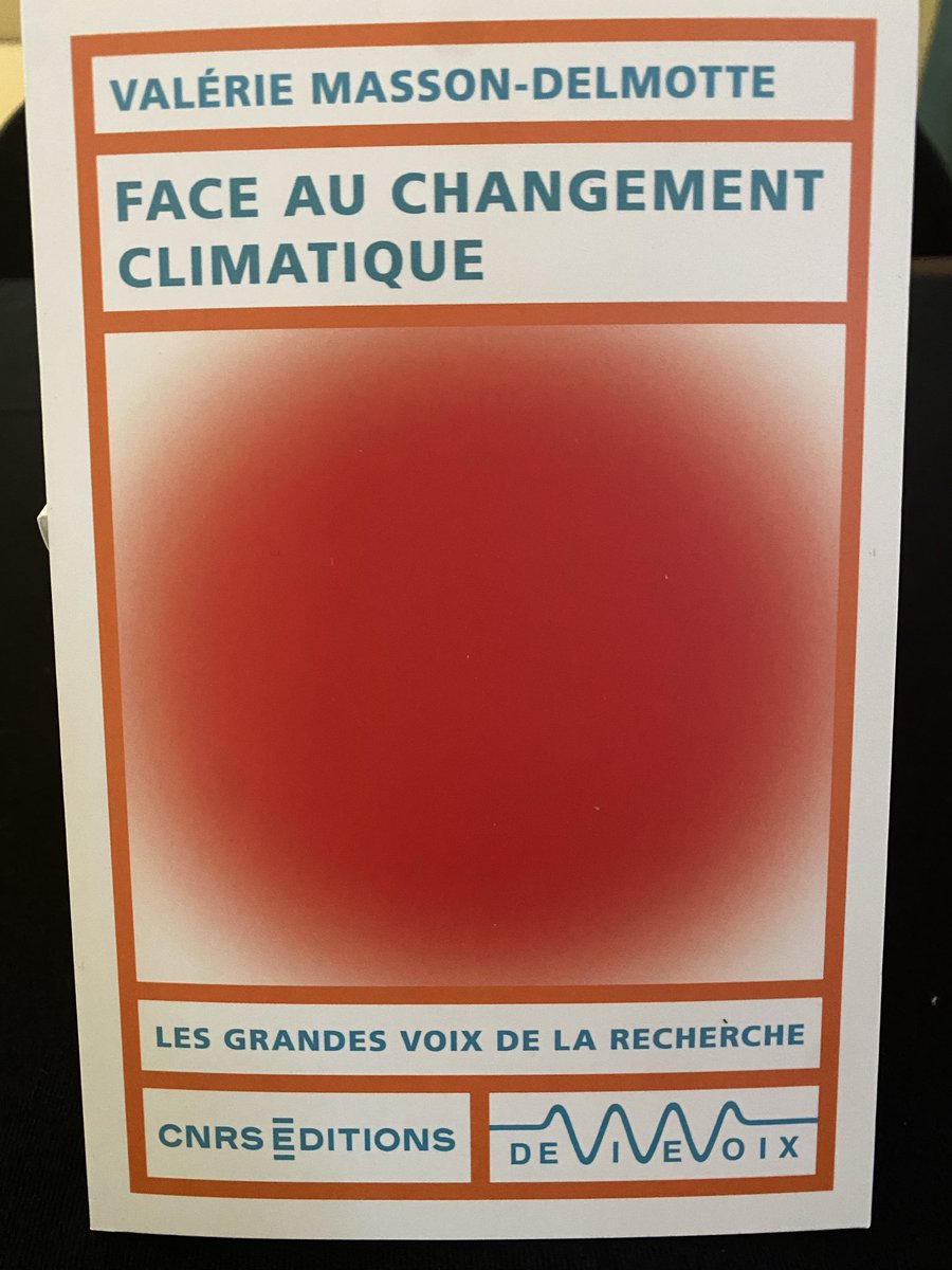 #FestivalduLivredeParis à 14:00 au musée ⁦@ArtsetMetiers⁩ :3 femmes de #sciences racontent leur parcours avec passion ⁦@EDPSciences⁩ ⁦@CNRSEd⁩ ⁦@Alisio_editions⁩ ⁦@SNEedition⁩