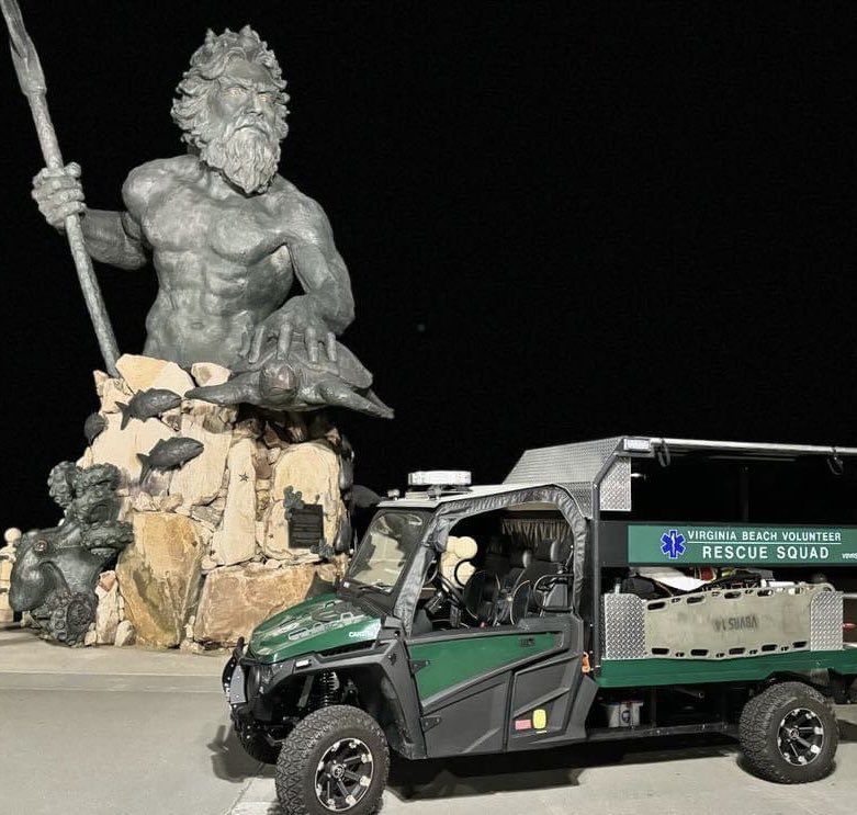 Spring #nighttime on the @CityofVaBeach Boardwalk. There is no better time to grab a solo shot with King Neptune himself than at night! #VBRescueVirginiaBeach #Volunteers staff medic carts during #specialevents & the #summer #weekends to better serve our #community.