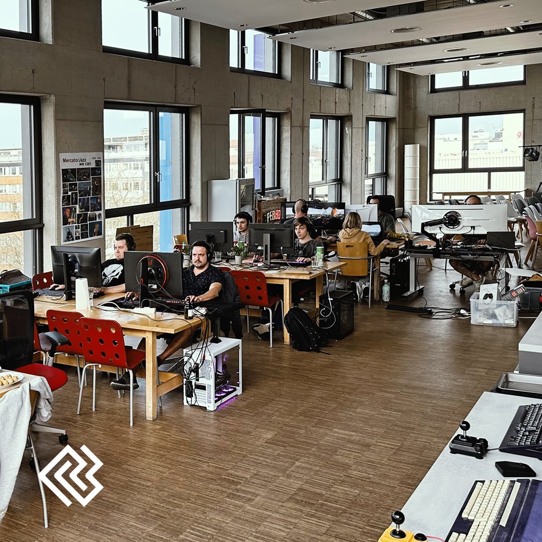 KRANKIKOM tweet media