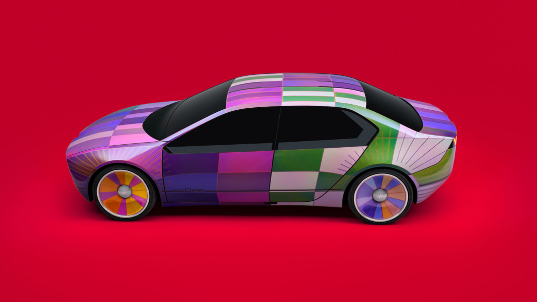 Toyota seeks patent for chameleon color-changing paint trib.al/yLhaeIl