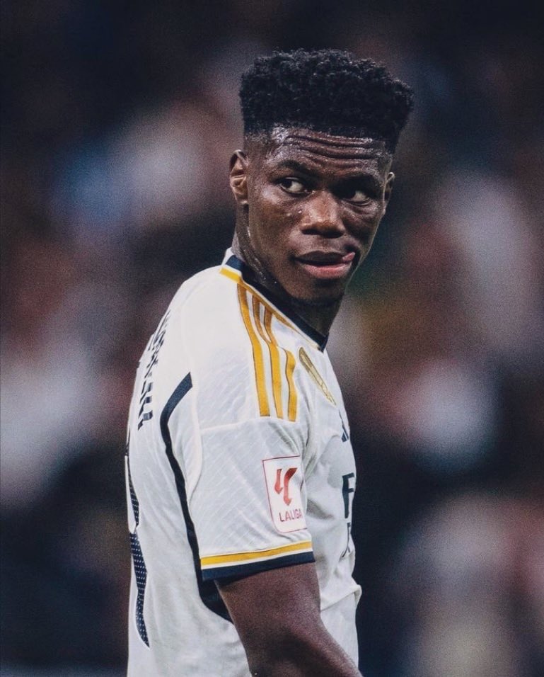 trunksRM's tweet image. 🚨🚨 SORTEO EXPRÉSS DE LA CAMISETA DEL GOLEADOR. HISTÓRICAAA.

solo tenéis que seguir a la tienda @Ctinfo_17 y dar RT y like para participar, envío a todos los paises.