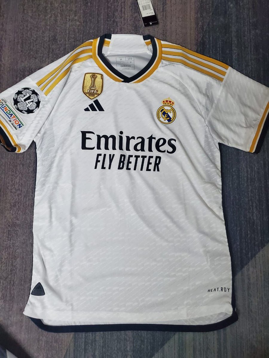 trunksRM's tweet image. 🚨🚨 SORTEO EXPRÉSS DE LA CAMISETA DEL GOLEADOR. HISTÓRICAAA.

solo tenéis que seguir a la tienda @Ctinfo_17 y dar RT y like para participar, envío a todos los paises.