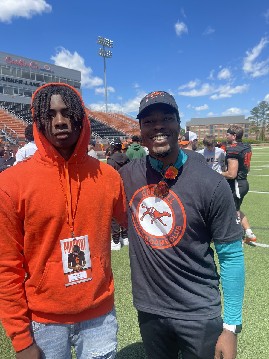 BobbyTann661's tweet photo. I had a wonderful time at my first junior day at Campbell University and I got to meet my position coach and shared some words from him and got intel of a way I could get recruited‼️‼️‼️‼️ @CoachEAmoako @CoachO97 🐪 https://t.co/T8byIIB45A