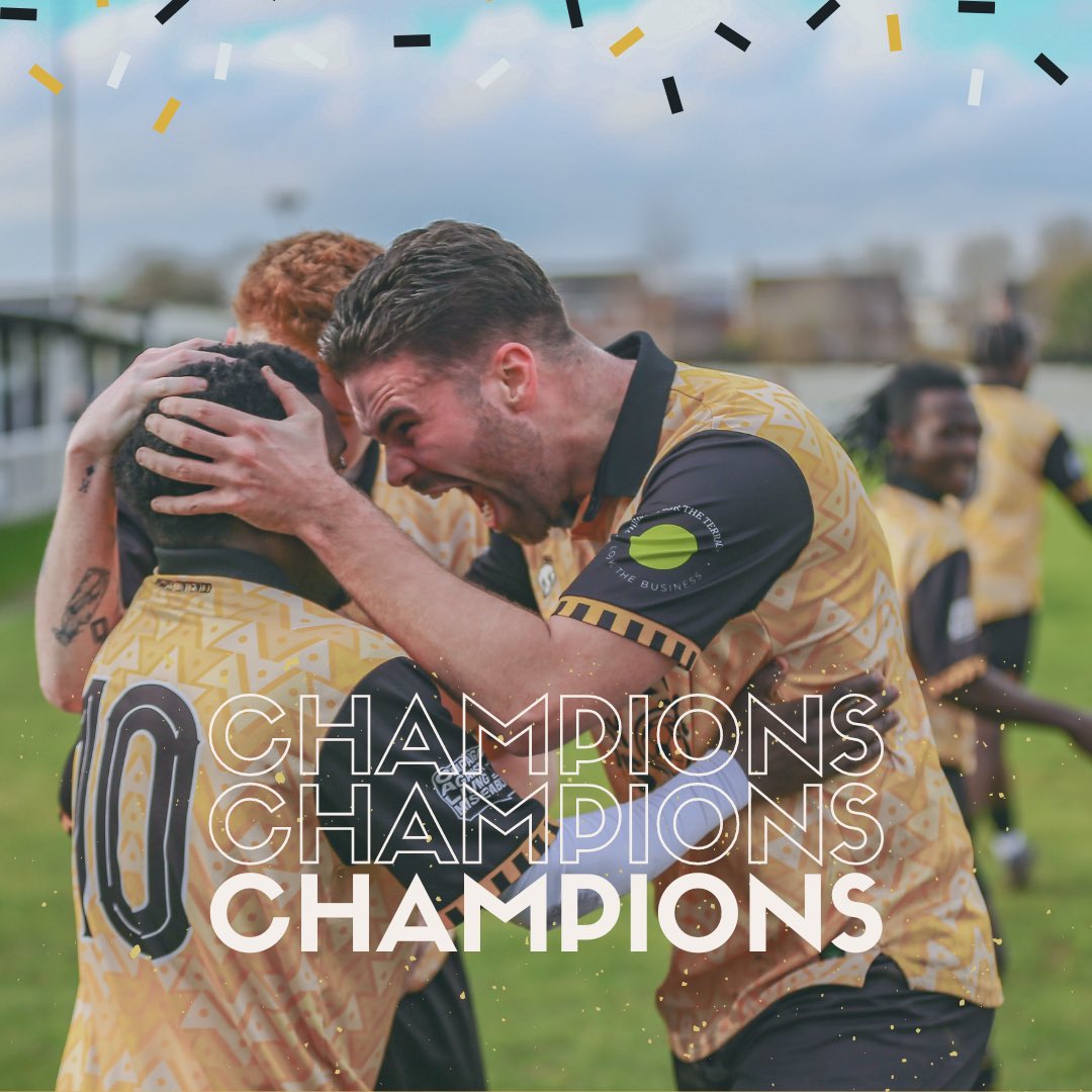 afc_crewe's tweet photo. CHAMPIONS 🏆🤩

After results elsewhere went in our favour &amp; a dominant 5-1 victory, AFC Crewe have been confirmed @staffscountysl champions 🏆🚂
 
#champions
#nonleaguefootball
#AFCCrewe https://t.co/Li9yDLRzcb