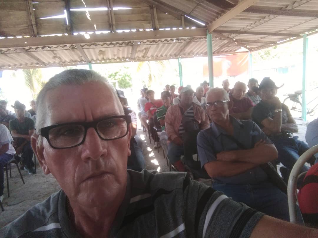 #AnapLasTunas Se desarrolla la Asamblea de Fortalecimiento de la Junta Directiva en la CCS Sabino Pupo Millán del Municipio Manati dónde se Ratifica a su Presidenta y se renovó al vicepresidente y la económica #AnapCuba #CubaViveEnSusCampesinos