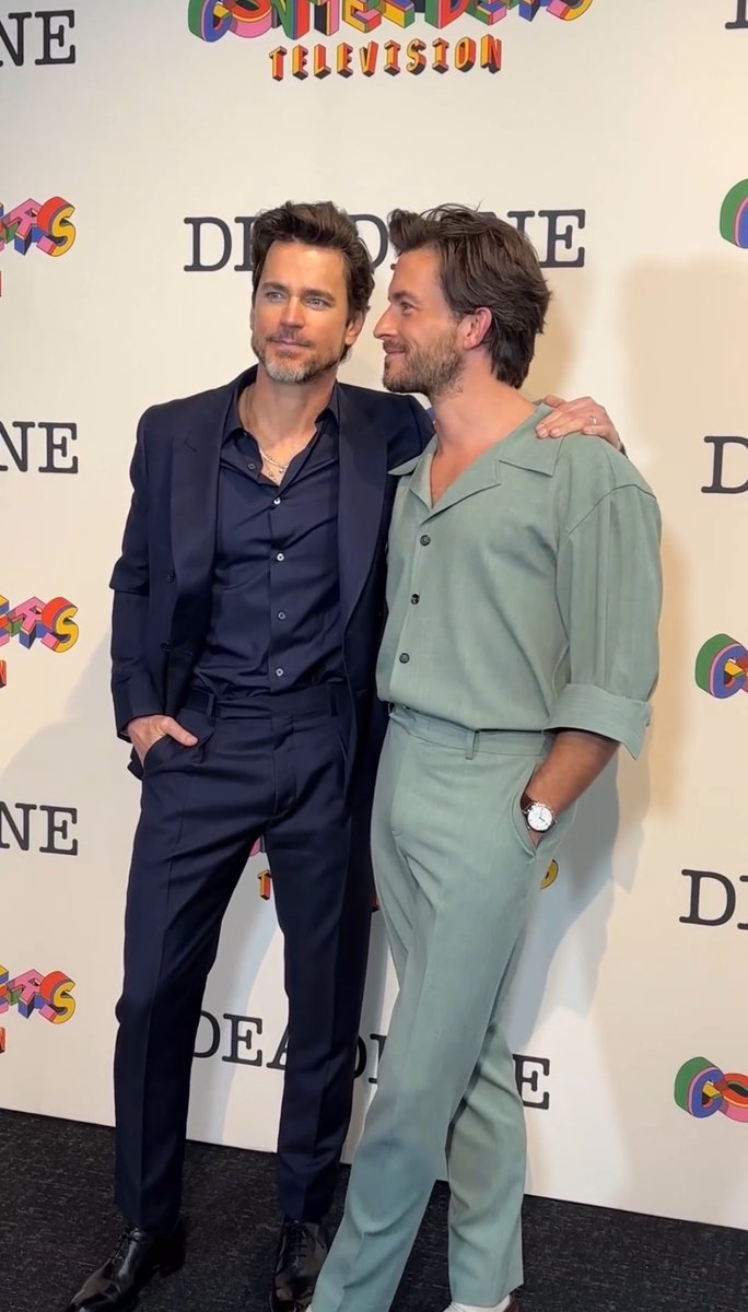 WithhLoveAnnie's tweet photo. My whole damn heart just popped out!
All credits to @iris_bee_ for posting the pics and taking my breath away
#JonathanBailey #MattBomer #HawTi #FellowTravelers https://t.co/eFQYZ2Cxxy