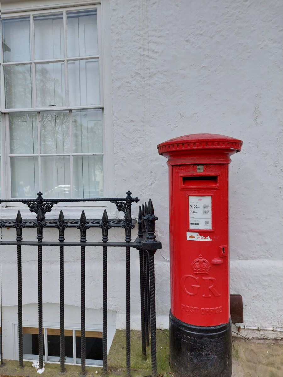 Georgian splendour in Richmond. #London #PostboxSaturday @MadelaineCSmith @letterappsoc