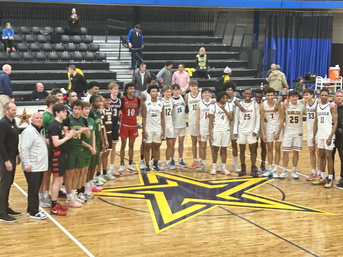Coaching staff had a great time watching Harper Krolak &amp; AJ Thomas play in the ESCC v Chi Catholic League All-Star game last night. ESCC won 90-88!  #onelasttime