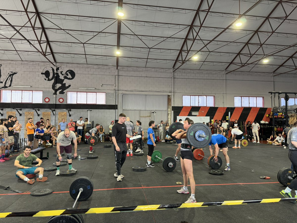 Campeonato de CrossFit a beneficio de @pedsolidaria con 130 participantes