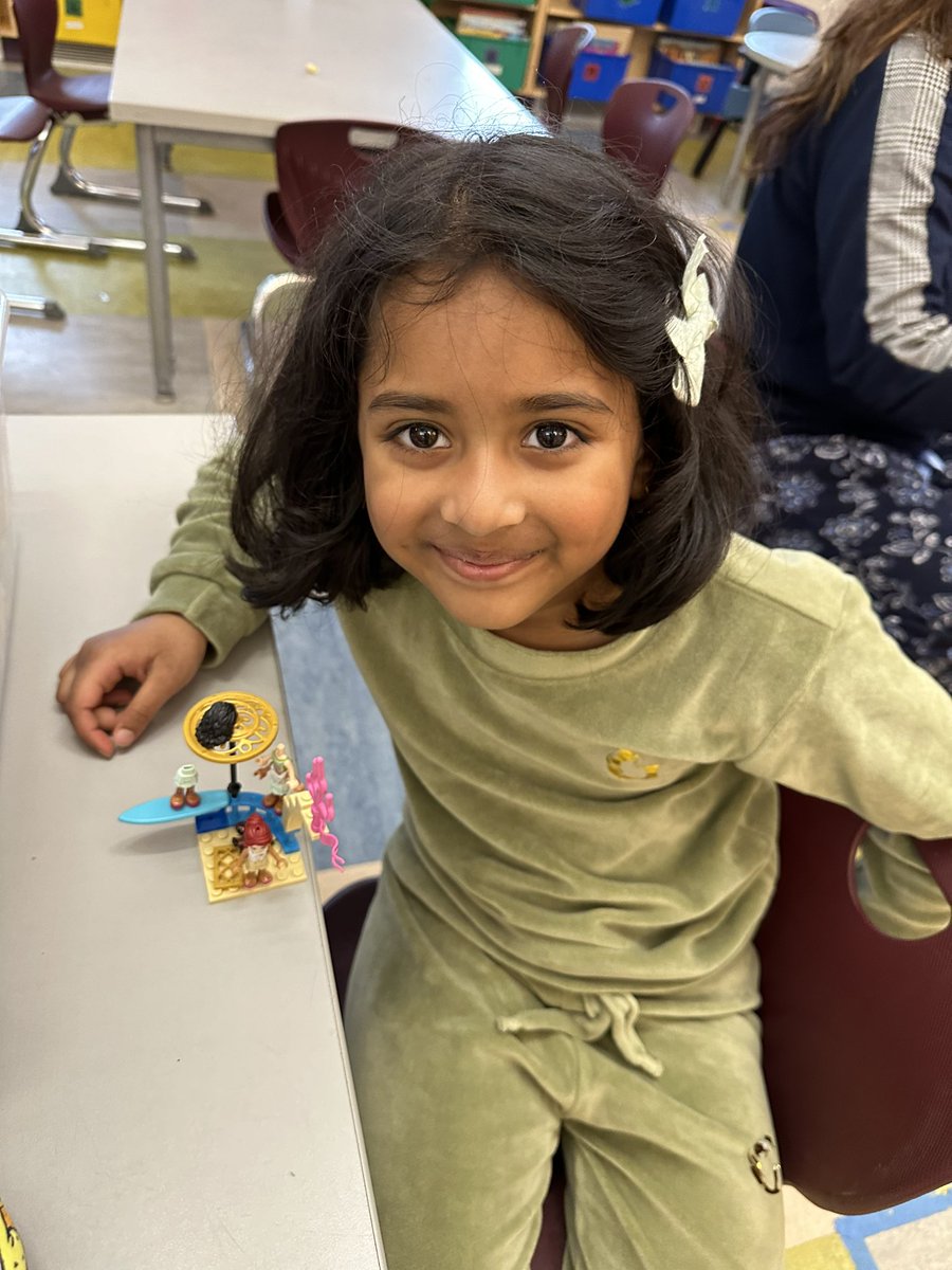 Mrs.Melnik's Kinders tweet media