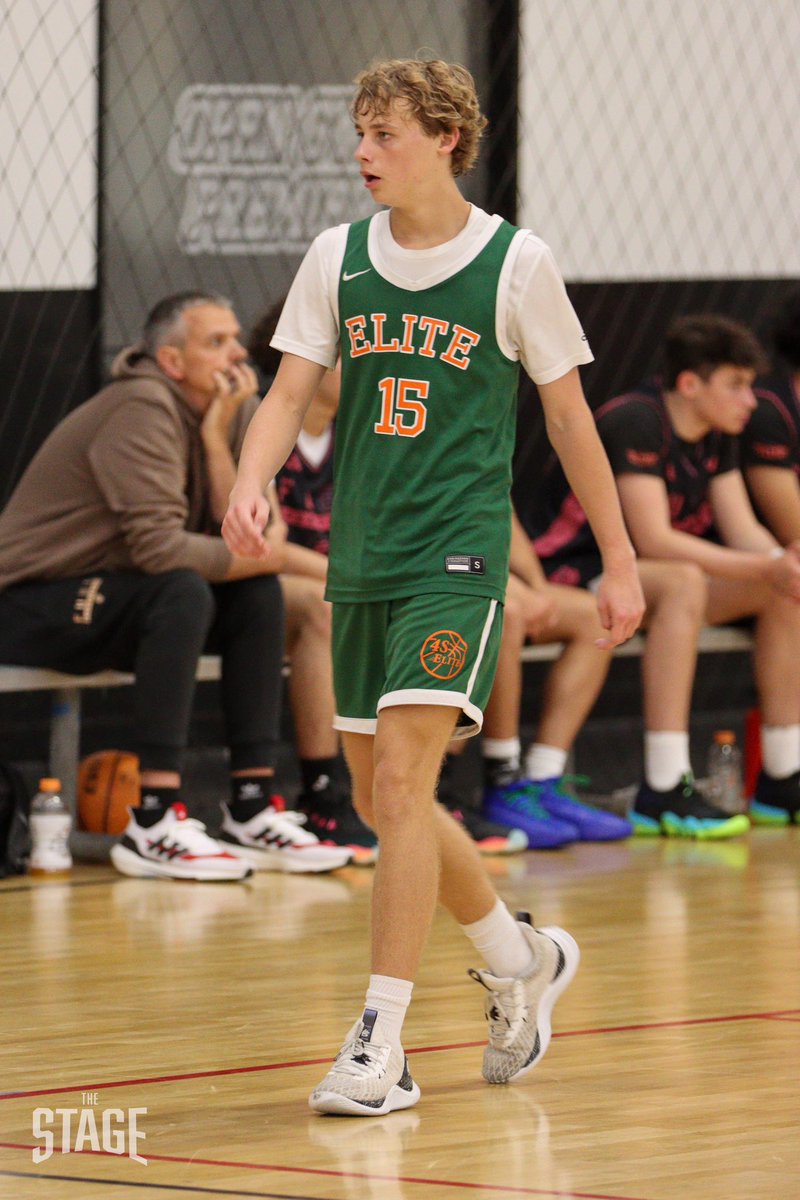 Grant Rodriguez #4SElite (C/O 2026 - Poway HS) went off for 32 points last night to conclude the first night of Act I of #TheStageCircuit Grant is a sharpshooter who scored 30 of those points from beyond the arc