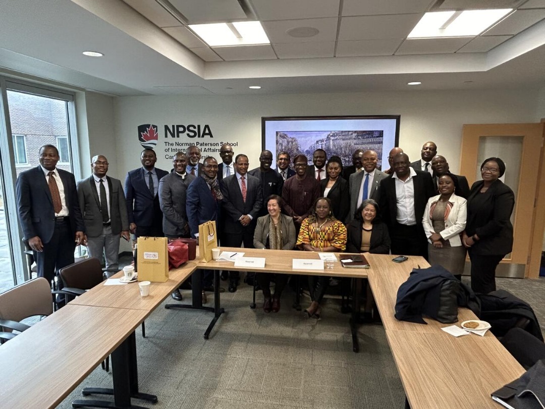 Bankole_Adeoye's tweet photo. Fruitful engagement with Prof. @TeddyYSamy, Director at @CU_NPSIA🇨🇦, along with African Diplomatic Corps in Ottawa. I briefed the audience on Africa's conflict landscape &amp; @AUC_PAPS's efforts in governance, mediation, human rights, election,SSR-DDR, peace &amp; security - #Agenda2063 https://t.co/etuLs1vaEo