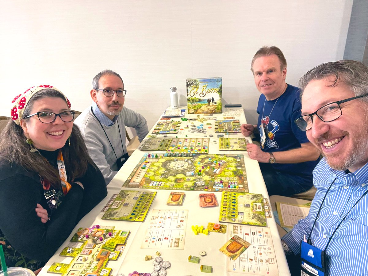 Day 3 of the #GoF began with a game of the upcoming #ElBurro. A wonderful sequel to La Granja. Plus, always cool to play a game with @flopiano, @ulible, & @MushroomJulie!