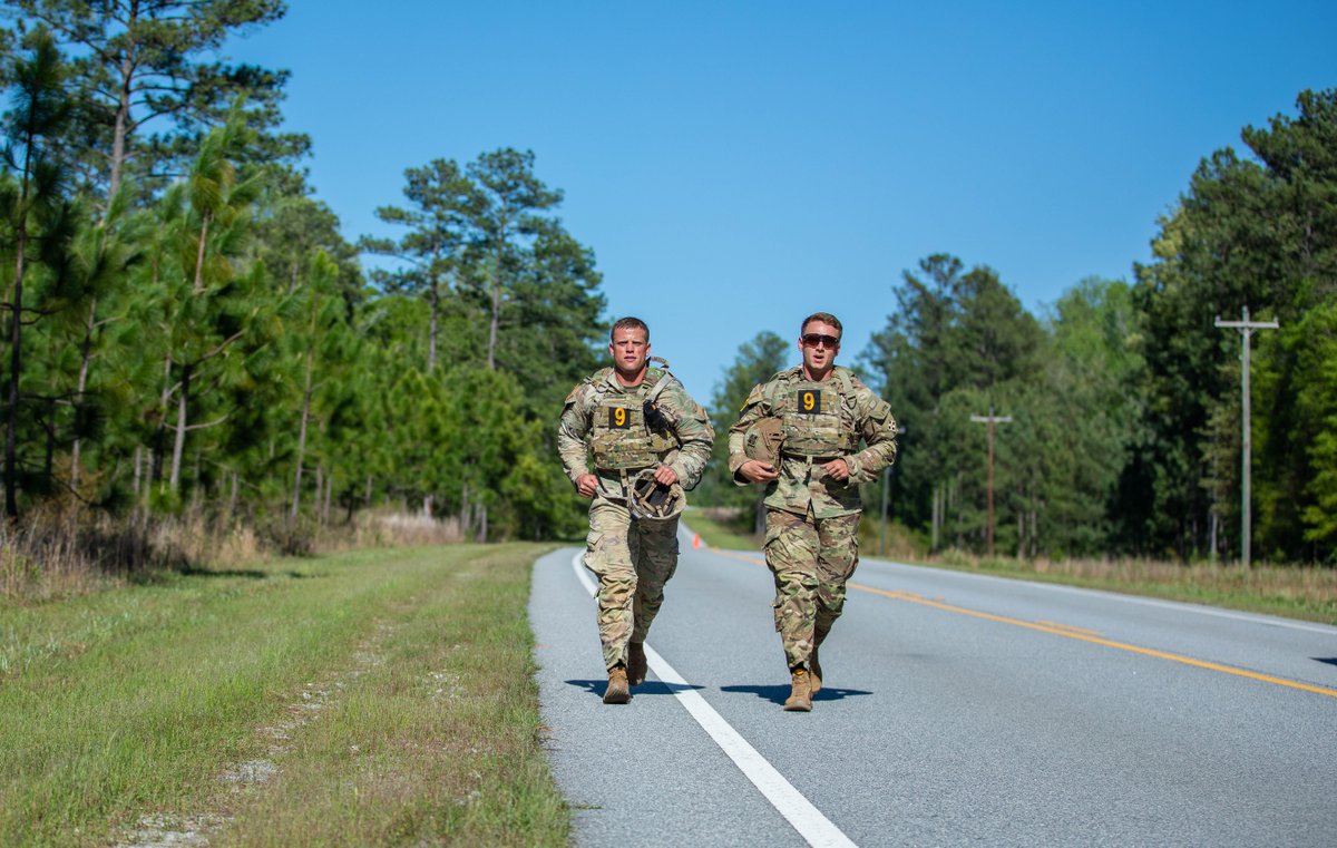 4thInfDiv's tweet image. Day #2 of the 2024 Best Ranger Competition is happening, and Ivy's Team #9 is still in the hunt! Yesterday they completed the three-gun range where they used pistol, rifle and shotgun to engage targets. 🎯 Keep up the fire 🔥 Team Ivy! 

 #LethalTeams 
#bestrangercompetition