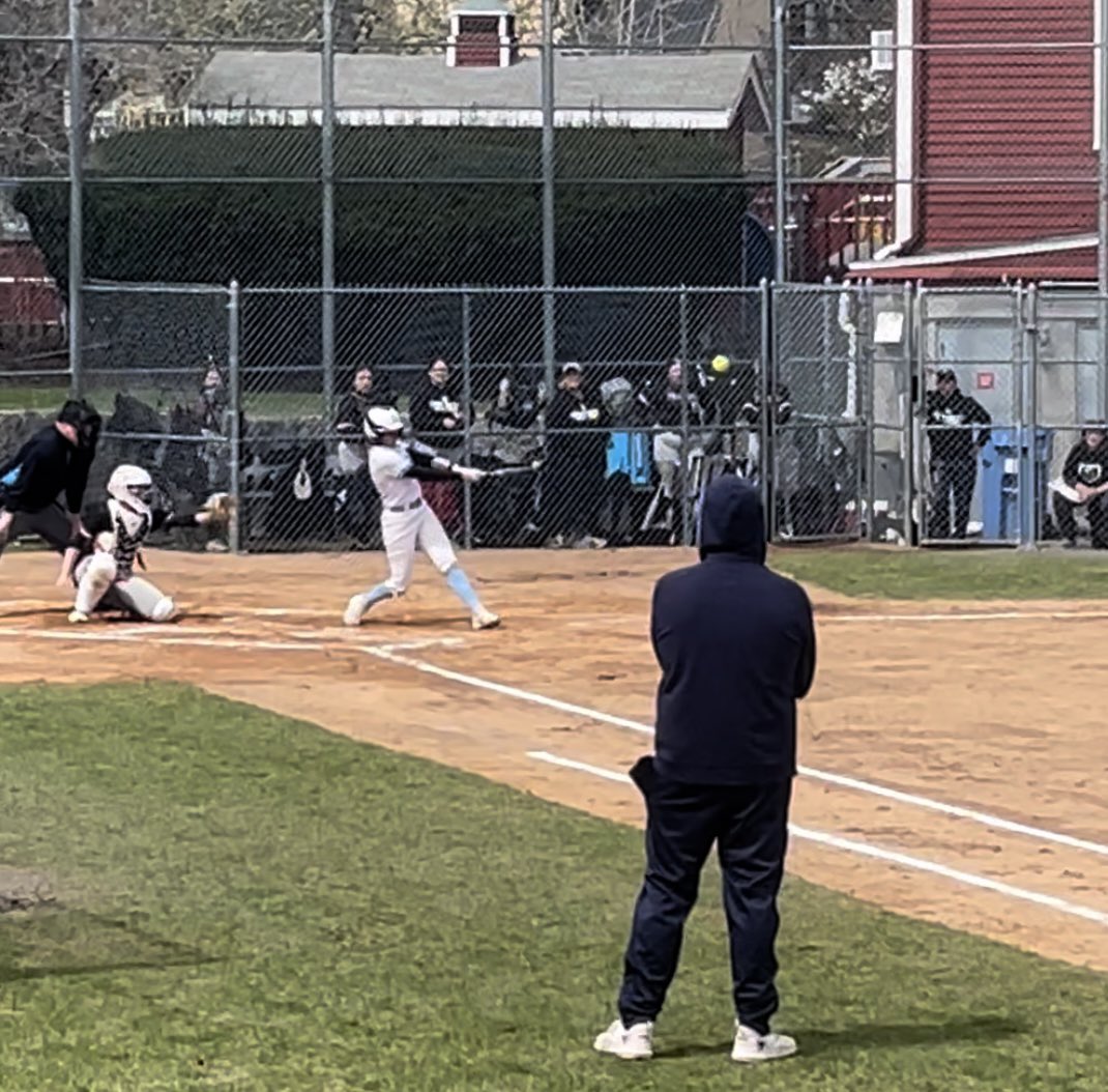 MGendreau1011's tweet photo. 200th collegiate career hit. So proud of you Brianna!! @bgendreau10 @LasellAthletics https://t.co/Fp4qrMAv9G