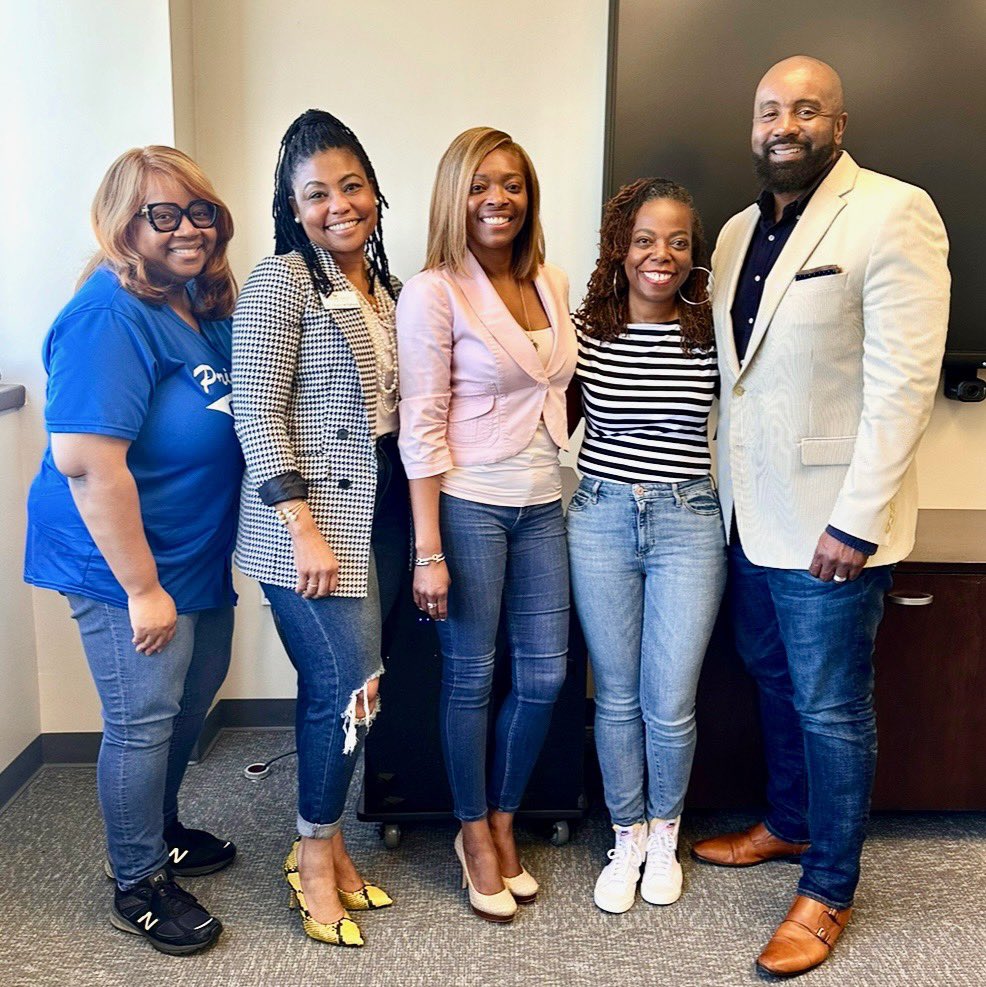 Aspiring Principals Institute (API) Cohort 1 returned to share experiences with Cohort 2. New principals and new district office employees offered insight on transitioning to the next level. #api @DrCharaChats @DionneCspeaks @asanders_Lead