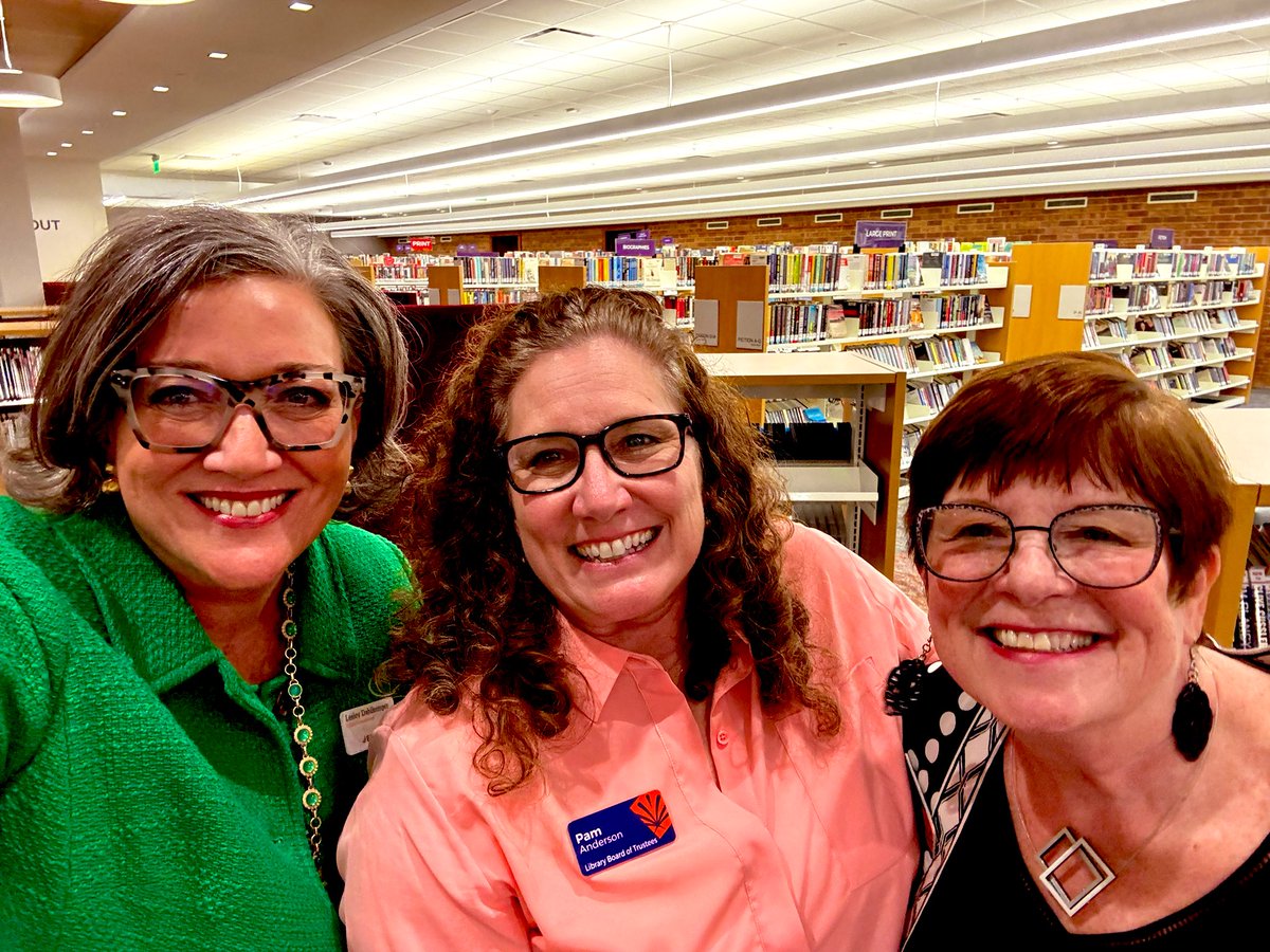 LDahlkemper's tweet photo. Evergreen Library's grand re-opening is today! This beloved gathering place offers new amenities that reflect the cmty’s wishes—a teen space, children's story time area, &amp; more. The library’s ribbon-tying y’day celebrates its role in bringing our #Jeffco community together.❤️ https://t.co/wV8tDGJXLU