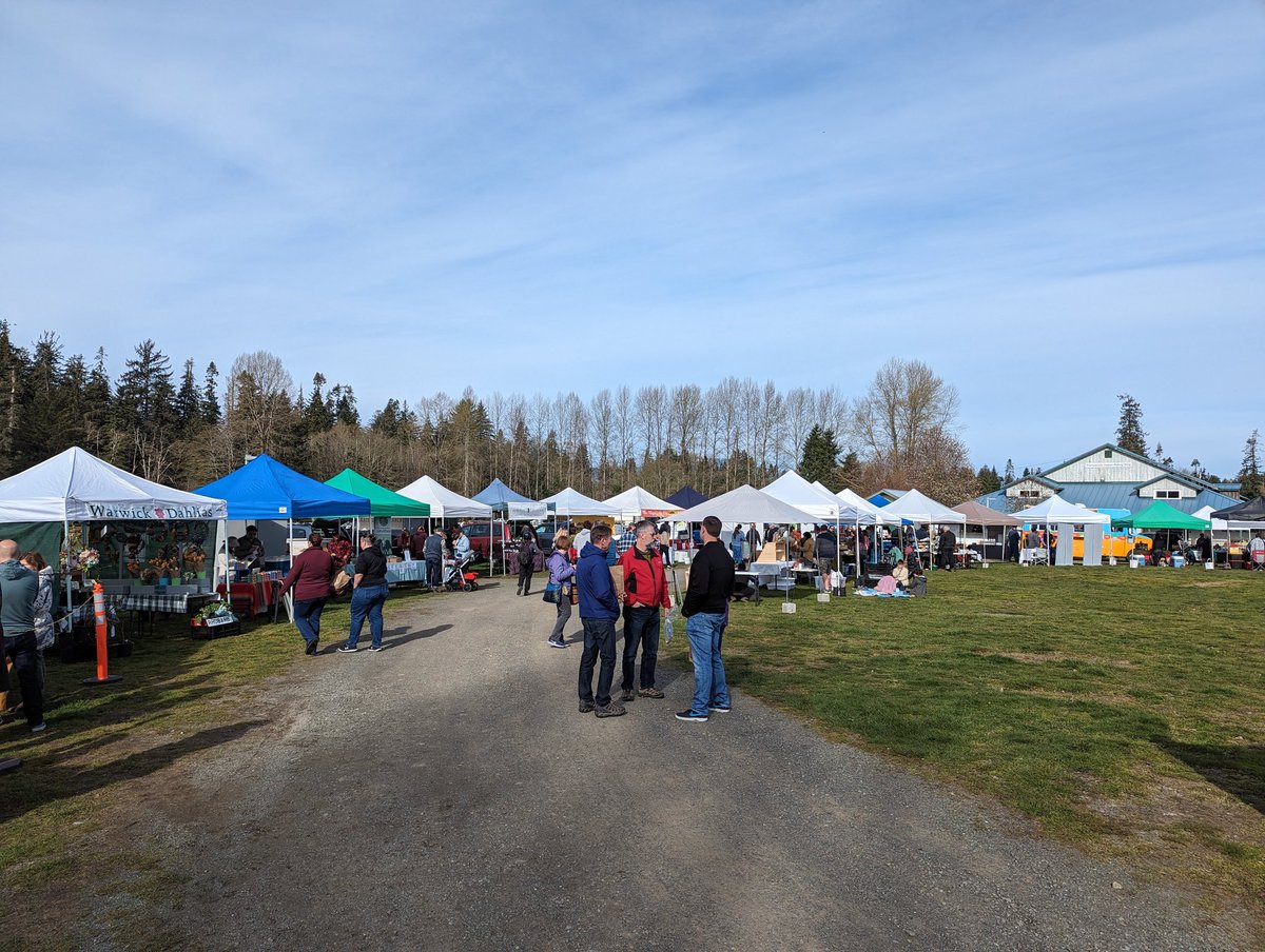 🎉 First outdoor market of the season🎉

What a beautiful day to be outside at the CV Exhibition Grounds!  We have over 40 vendors today.

Today's music by The Replacements 

Come for the freshness and stay for the fun.